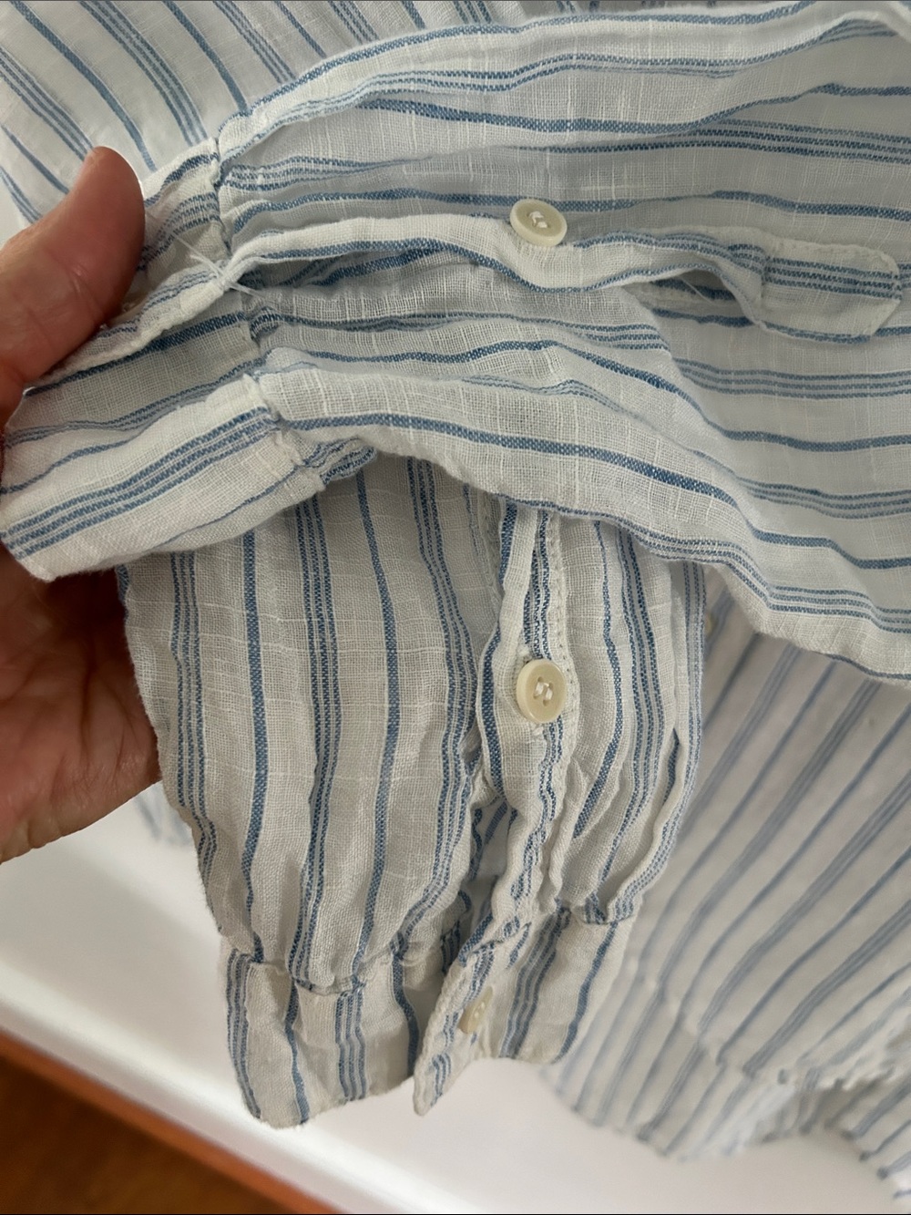 CP Shades Linen Tunic Blue/White Striped Size Medium Coastal Beach Coverup - Picture 4 of 12